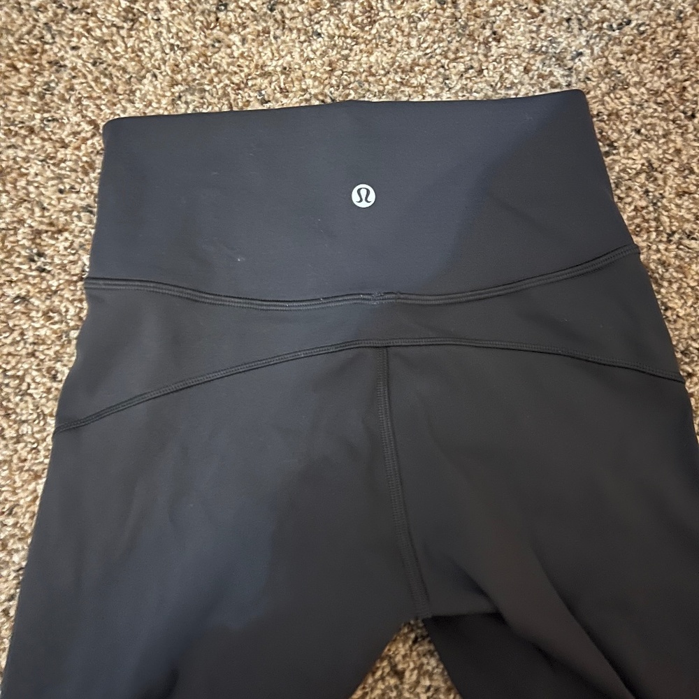 Lululemon wunder under 28”